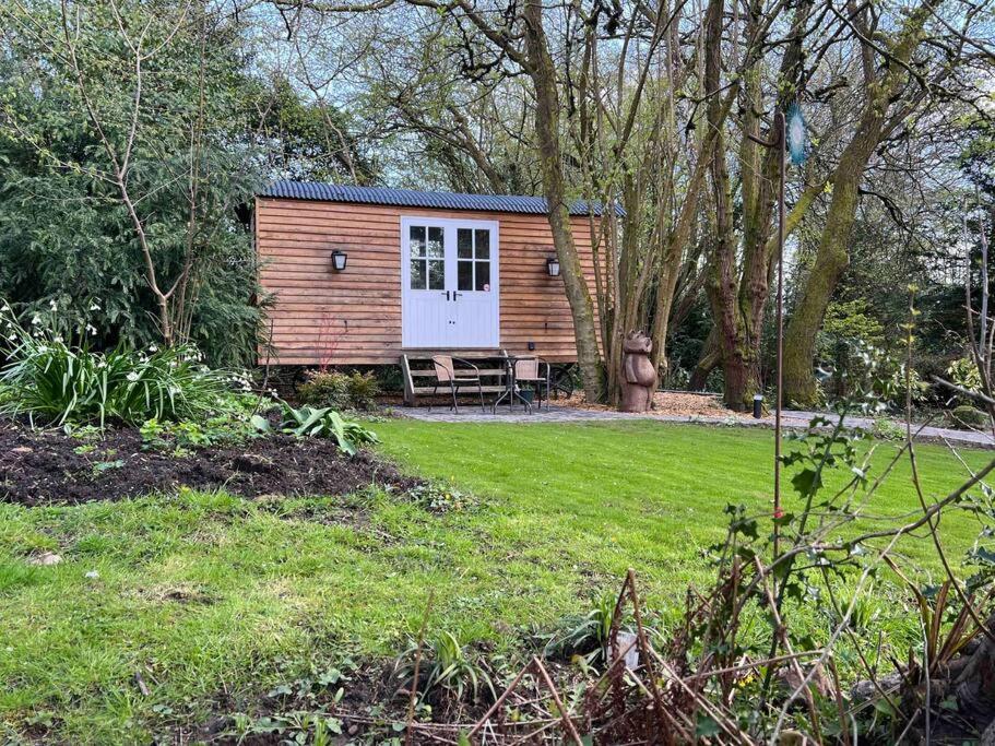 Tranquil Spot Shepherds Hut Cinderford Buitenkant foto